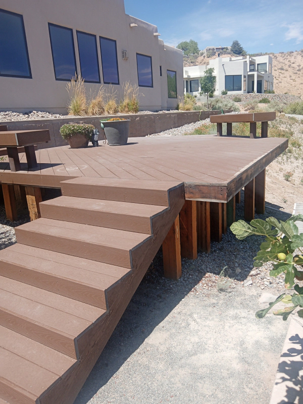 Newly built backyard deck by Albuquerque Patio Covers in Albuquerque, NM